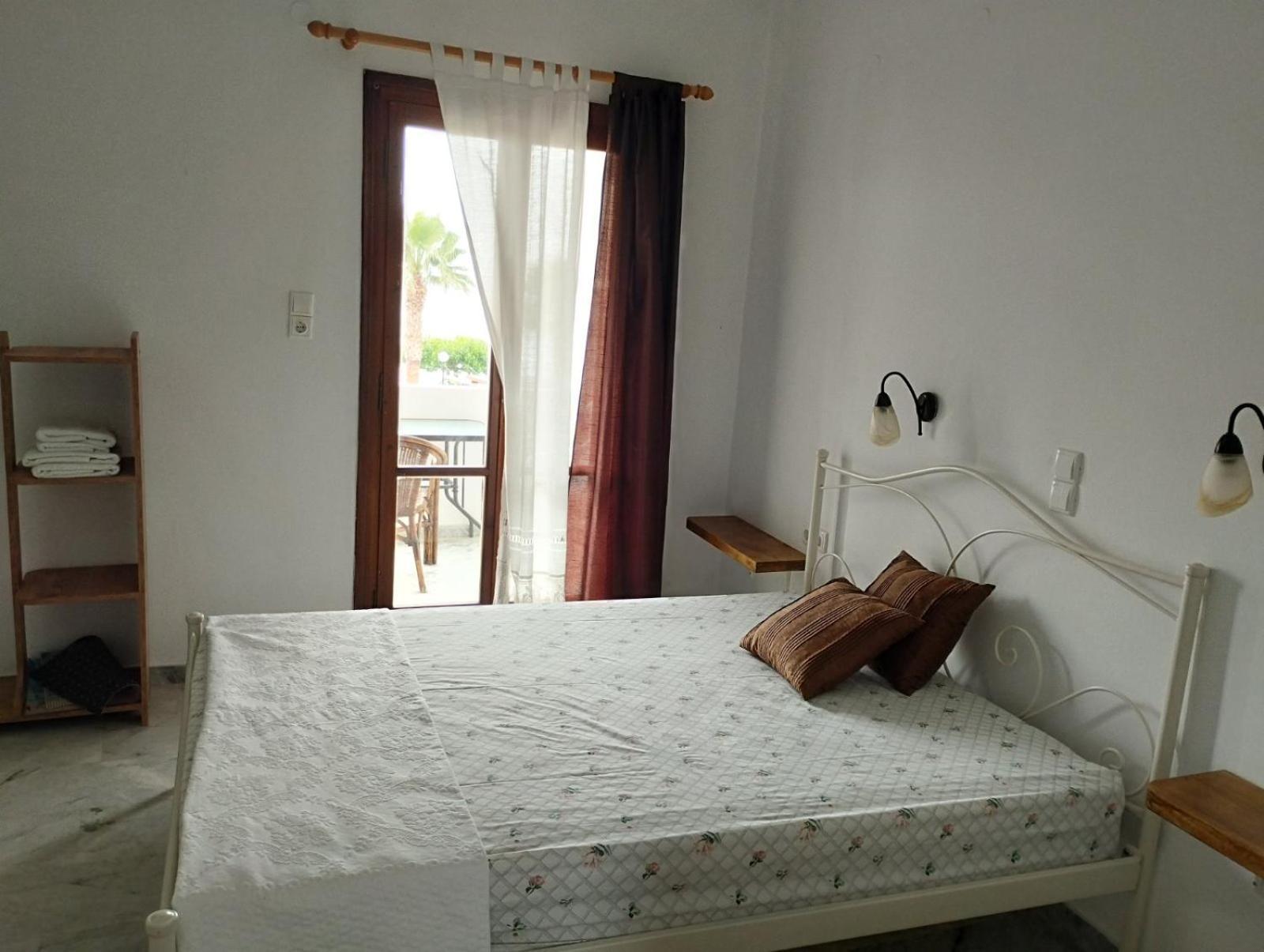 Michalias Sea View Studio Agia Marina  Exterior photo